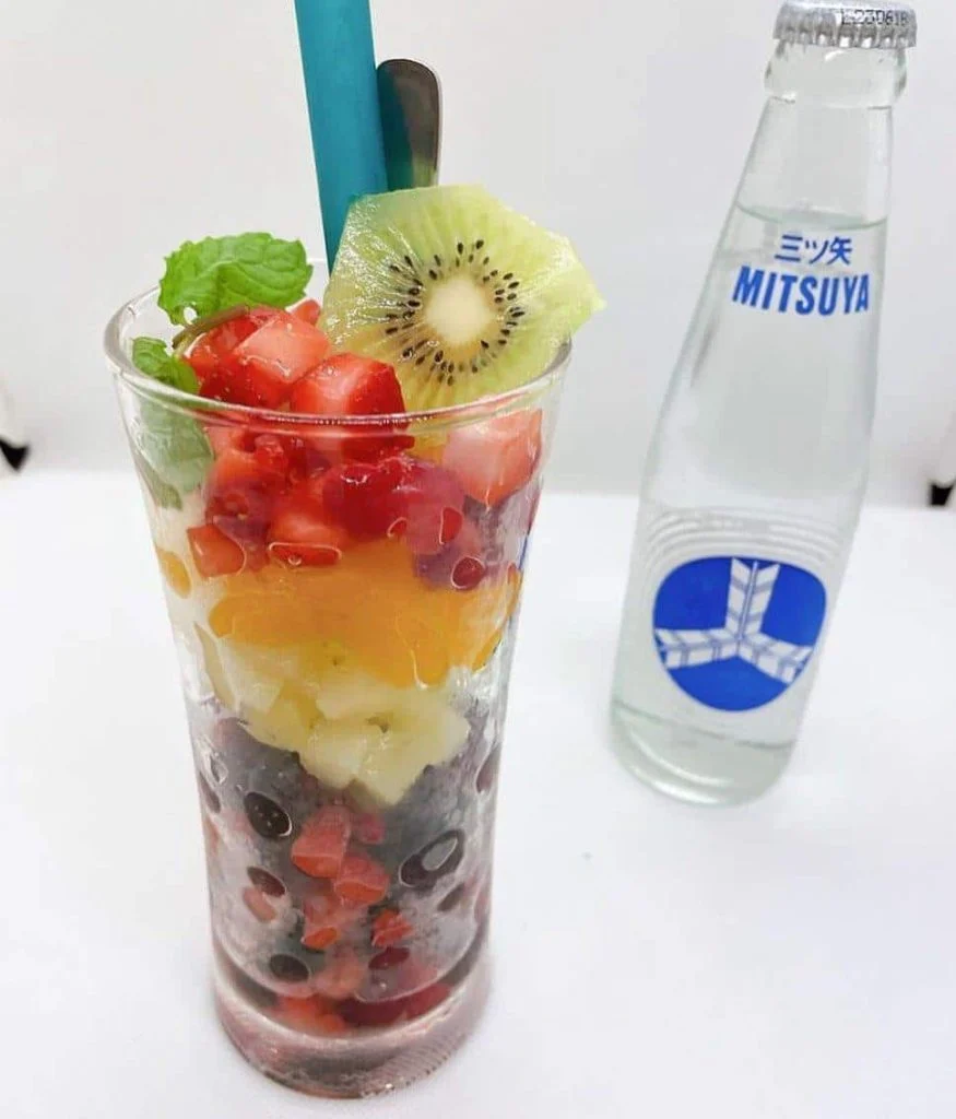 (ゴロゴロフルーツたっぷり贅沢フルーツ酎ハイ)@栄/居酒屋/フルーツ酎ハイ/野菜巻き串