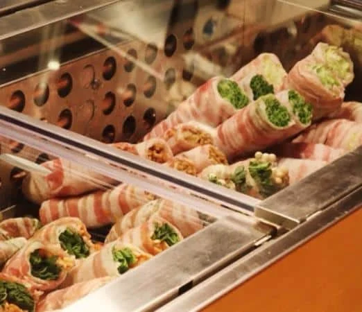 栄でお店をお探しならきばくもんへ!@野菜巻き串/栄/フルーツ酎ハイ/居酒屋/博多野菜巻き串といえばきばくもん