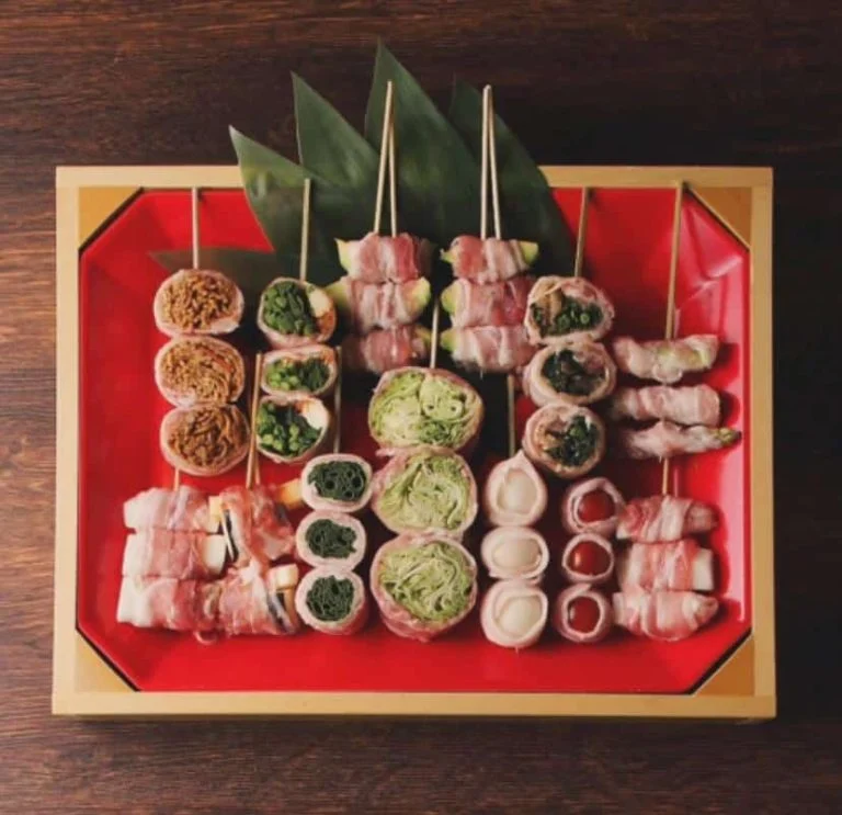 栄でお店をお探しならきばくもんへ！@野菜巻き串/栄/フルーツ酎ハイ/居酒屋/博多野菜巻き串といえばきばくもん