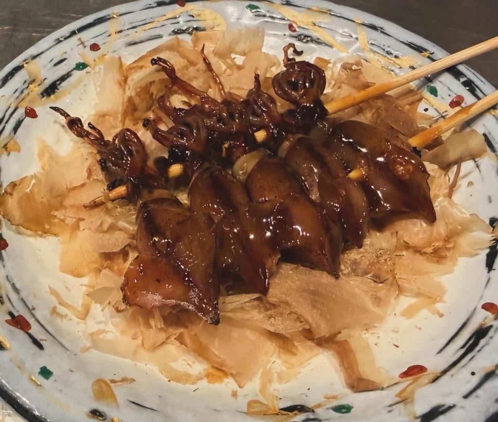 栄でお店をお探しならきばくもんへ!@野菜巻き串/栄/フルーツ酎ハイ/居酒屋/博多野菜巻き串といえばきばくもん