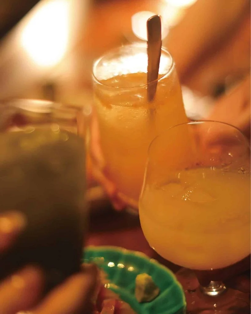 今夜は何で乾杯を。仲間との集まりに。